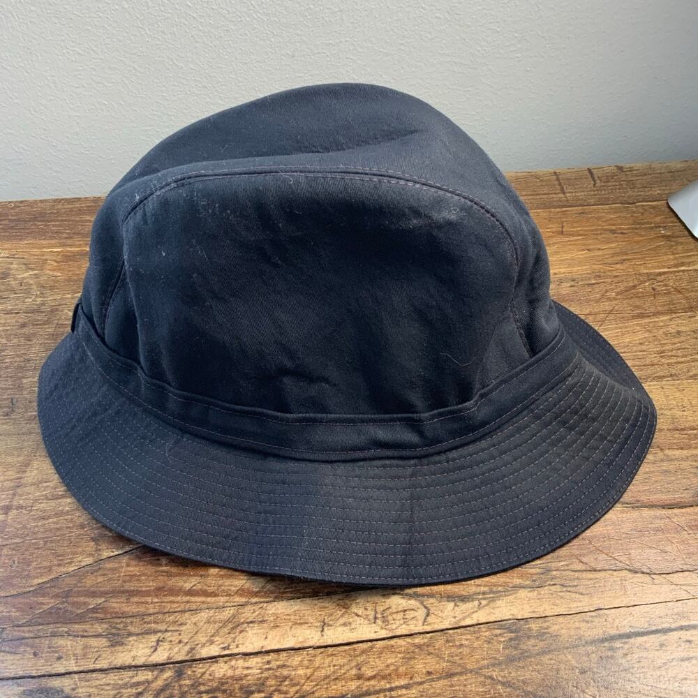 Burberry's Vintage Canvas Bucket Hat size‎ 7 3/8
